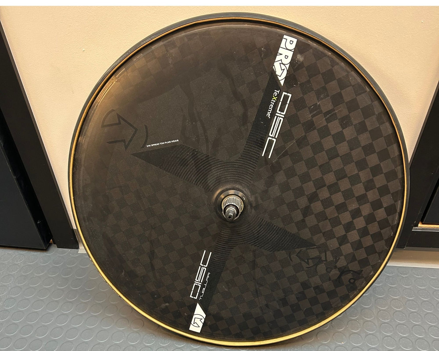 Shimano PRO TeXtreme disc tubular wheel