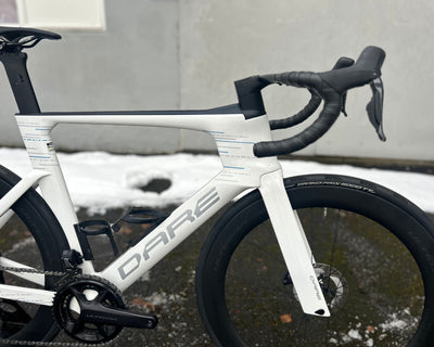 DARE VA afo S8 M, Ultegra Di2, wattmåler, C60 karbonhjul